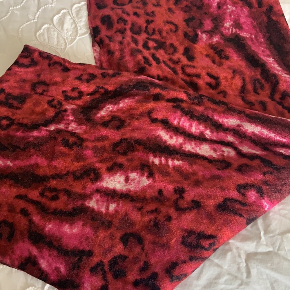 Scarf - Picture 2 of 3